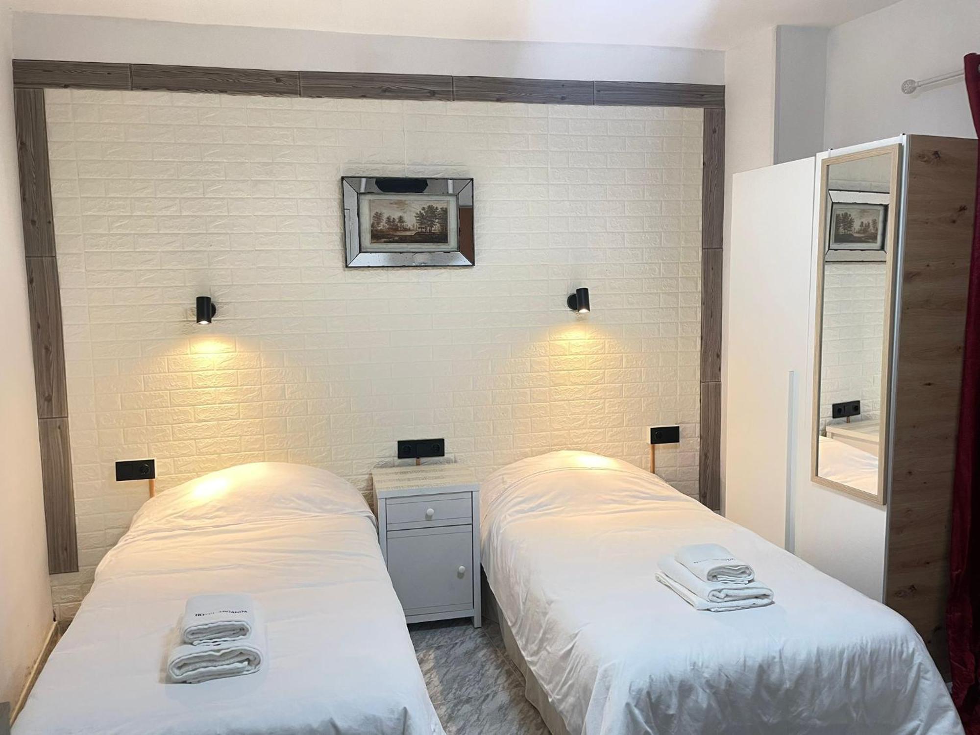 Hotel Arganda Arganda Del Rey Kültér fotó